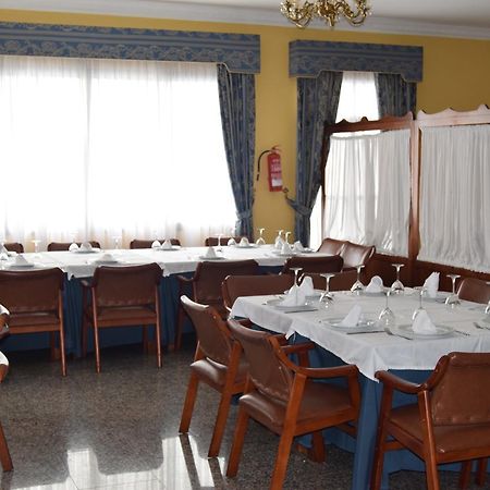 Pedrera Hotel Rio Seco מראה חיצוני תמונה
